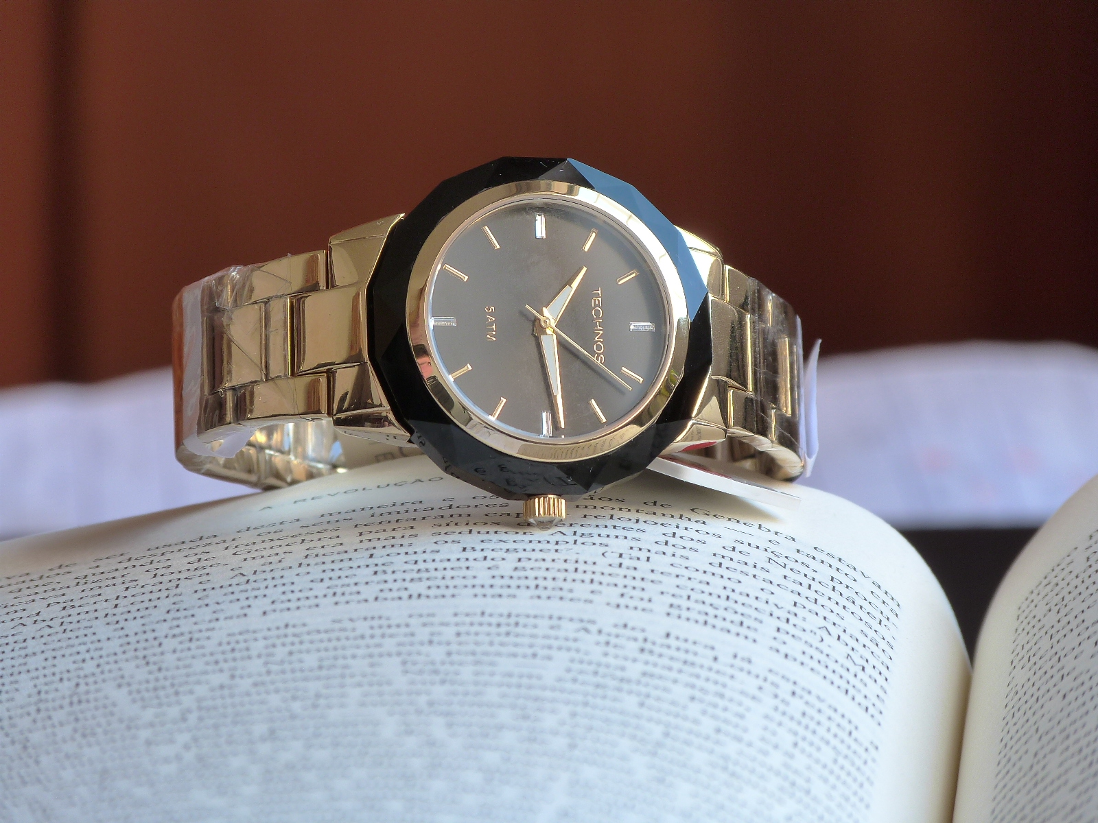 Technos Dourado Elegance 2035MCM/4P